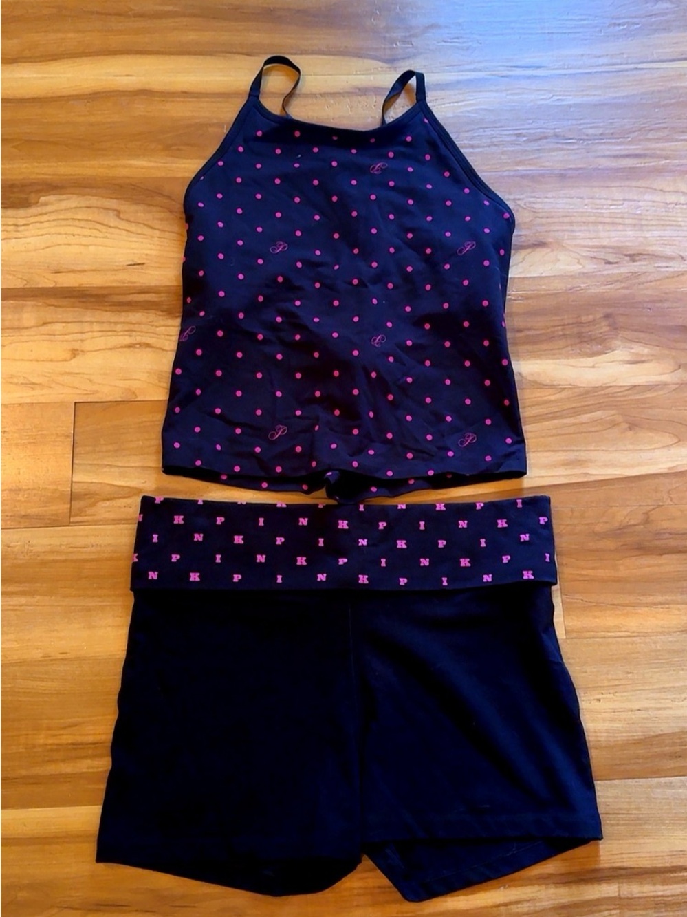 PINK Matching Set Foldover Bike Shorts + Built-In Bra Tank NWT Rare Print